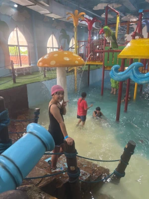 44%Off Wetpark Adventure Lagoon at Venice Grand Kanal Mall in McKinley Hill for 1 Child and 1 Adult