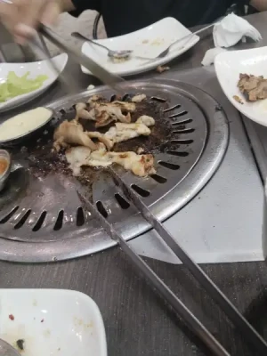 20%Off Samgyuniku Unli Japanese Korean Grill or Hotpot USDA Beef at Uptown Mall, BF Homes, Festival Mall, Vista Mall, Santana Grove
