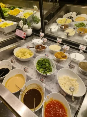 34%Off Suki-Ya Ayala Malls Manila Bay: Unli Buffet Sukiyaki, Shabu Shabu Hotpot & Buffet, Salad, Noodles, Iced Tea, Juices, Ice Cream Eat-All-You-Can starting at P398 instead of P599