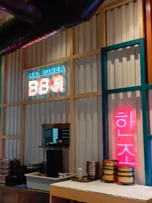 55%Off Mr. Korea: Unlimited Samgyupsal Grill, Serve Ups Endless Meats, Seafood, Sides, Hotpot, Drinks and more at Two E-com MOA, Ayala North Exchange Makati for P399 instead of P899