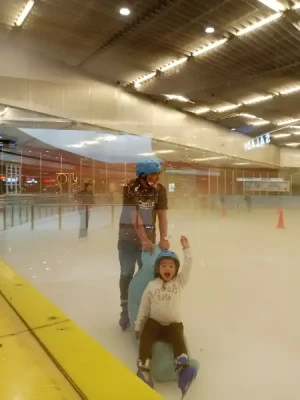 21% Off Ice Skating at SM MOA, Megamall: Enjoy a 2-Hours Ice Skating Pass including Shoes & Helmet