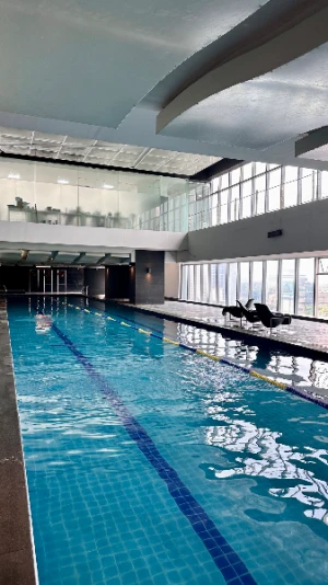 30%Off King-Room for 2 Adults and 2 Kids at VS Hotel at Victoria at Victoria Sports Tower with Water Spa, Breakfast, Gym starting at P2480
