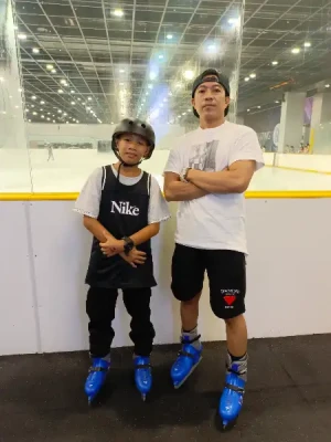 21% Off Ice Skating at SM MOA, Megamall, Cebu: Enjoy a 2-Hours Ice Skating Pass starting at P278 instead of P350