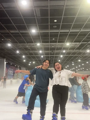 21% Off Ice Skating at SM MOA, Megamall: Enjoy a 2-Hours Ice Skating Pass including Shoes & Helmet
