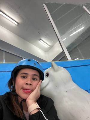 21% Off Ice Skating at SM MOA, Megamall: Enjoy a 2-Hours Ice Skating Pass including Shoes & Helmet