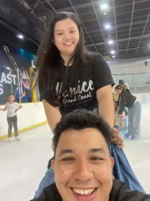 21% Off Ice Skating at SM MOA, Megamall: Enjoy a 2-Hours Ice Skating Pass including Shoes & Helmet