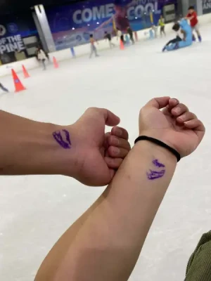 21% Off Ice Skating at SM MOA, Megamall: Enjoy a 2-Hours Ice Skating Pass including Shoes & Helmet