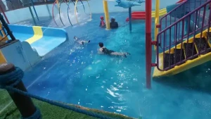 44%Off Wetpark Adventure Lagoon at Venice Grand Kanal Mall in McKinley Hill for 1 Child and 1 Adult