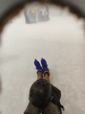 21% Off Ice Skating at SM MOA, Megamall: Enjoy a 2-Hours Ice Skating Pass including Shoes & Helmet