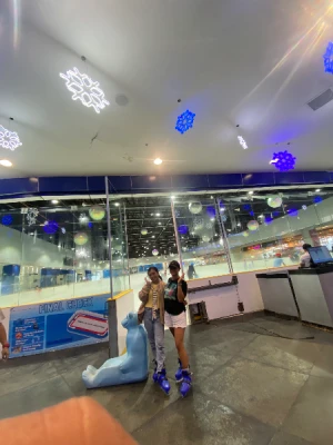 21% Off Ice Skating at SM MOA, Megamall: Enjoy a 2-Hours Ice Skating Pass including Shoes & Helmet