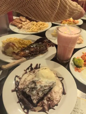 40%Off: P599 for P1000 Consumable for Food & Drinks at Burgoo Gateway, SM Southmall, District Imus, Vista Mall Taguig, Gumbo Mega Atrium Megamall