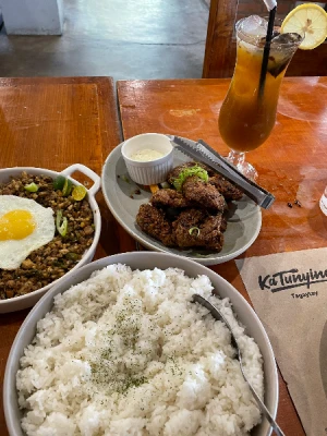 40%Off P500 Consumable for Food & Drinks starting from P299 at Ka Tunying's Tagaytay and QC - Mouthwatering Filipino Cuisine