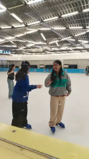 21% Off Ice Skating at SM MOA, Megamall: Enjoy a 2-Hours Ice Skating Pass including Shoes & Helmet