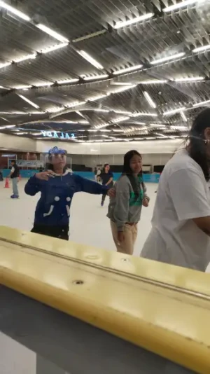 21% Off Ice Skating at SM MOA, Megamall: Enjoy a 2-Hours Ice Skating Pass including Shoes & Helmet