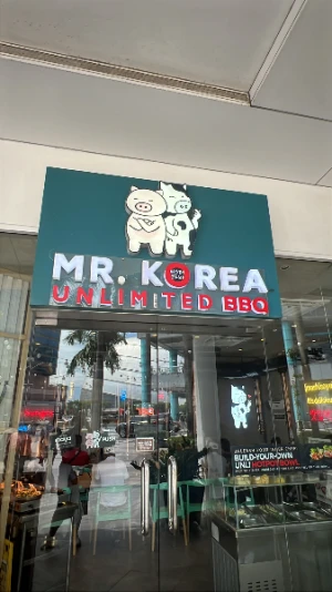 55%Off Mr. Korea: Unlimited Samgyupsal Grill, Serve Ups Endless Meats, Sides, Hotpot, Drinks and more at Two E-com MOA, Ayala North Exchange Makati for P399 instead of P899