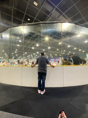21% Off Ice Skating at SM MOA, Megamall: Enjoy a 2-Hours Ice Skating Pass including Shoes & Helmet