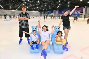 21% Off Ice Skating at SM MOA, Megamall: Enjoy a 2-Hours Ice Skating Pass including Shoes & Helmet