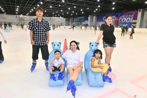 21% Off Ice Skating at SM MOA, Megamall: Enjoy a 2-Hours Ice Skating Pass including Shoes & Helmet