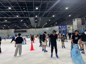 21% Off Ice Skating at SM MOA, Megamall: Enjoy a 2-Hours Ice Skating Pass including Shoes & Helmet