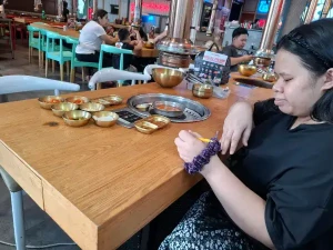 55%Off Mr. Korea: Unlimited Samgyupsal Grill, Serve Ups Endless Meats, Sides, Hotpot, Drinks and more at Two E-com MOA, Ayala North Exchange Makati for P399 instead of P899