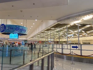21% Off Ice Skating at SM MOA, Megamall: Enjoy a 2-Hours Ice Skating Pass including Shoes & Helmet