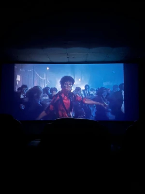 40%Off 58-Seater Luxury La-Z-Boy VS Cinema at VS Sports Tower QC at GMA Kamuning Station