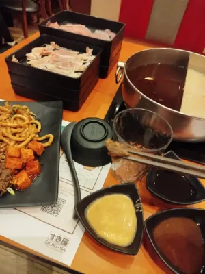 34%Off Suki-Ya Ayala Malls Manila Bay: Unli Buffet Sukiyaki, Shabu Shabu Hotpot & Buffet, Salad, Noodles, Iced Tea, Juices, Ice Cream Eat-All-You-Can starting at P398 instead of P599
