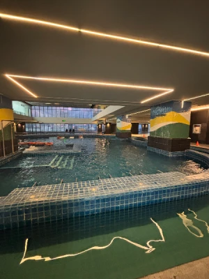 30%Off King-Room for 2 Adults and 2 Kids at VS Hotel at Victoria at Victoria Sports Tower with Water Spa, Breakfast, Gym starting at P2480